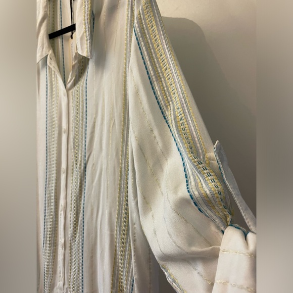 NWT Elan White Multi Stripe Button Up Boyfriend Top cover Up Medium - Picture 8 of 13